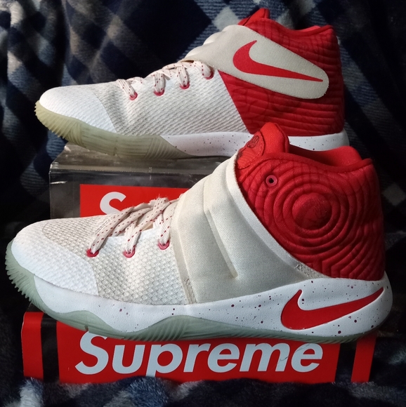 Nike Kyrie 2 Touch Factor Basketball Sneakers Youth - Picture 4 of 14